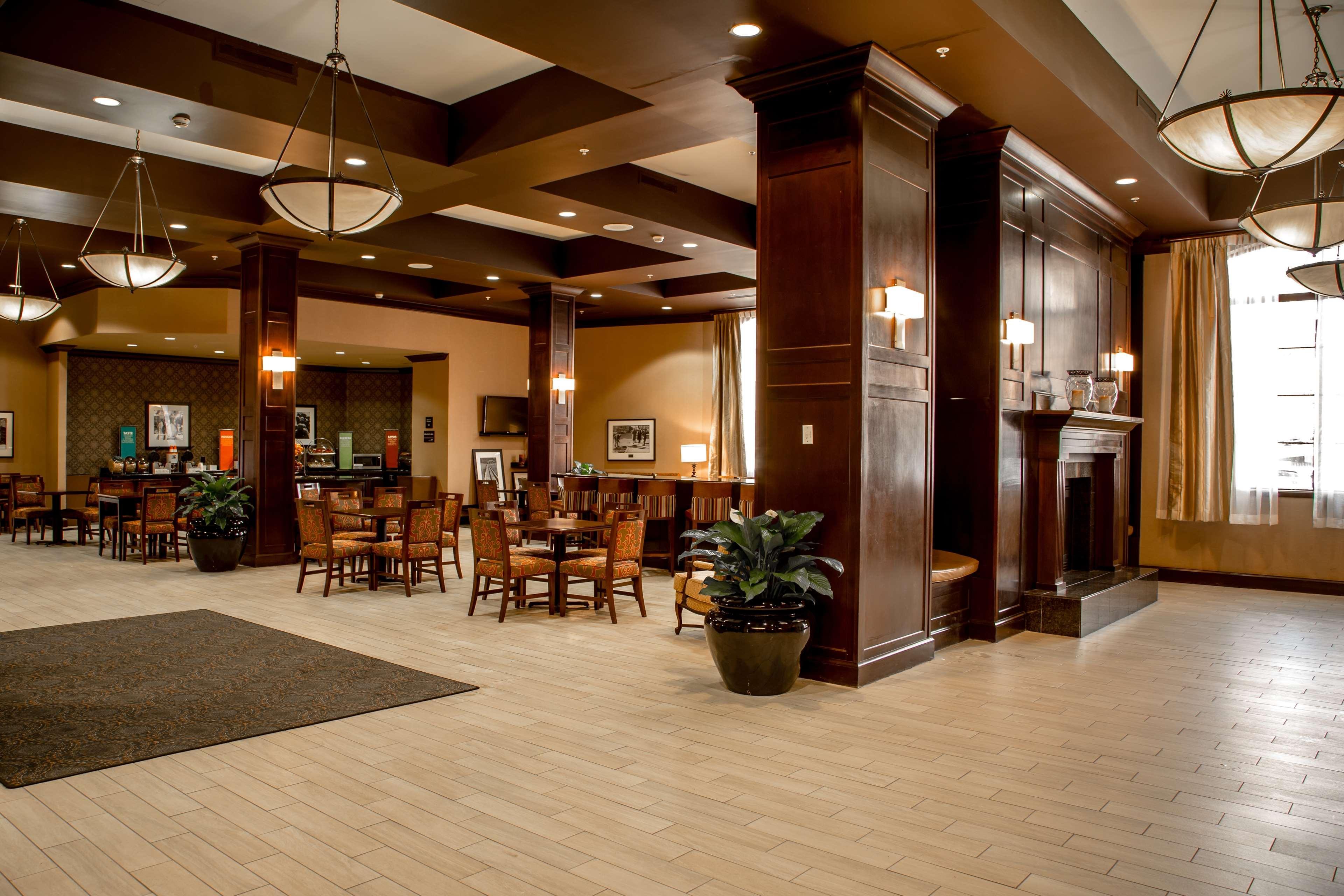 Hampton Inn & Suites Albany-Downtown Esterno foto