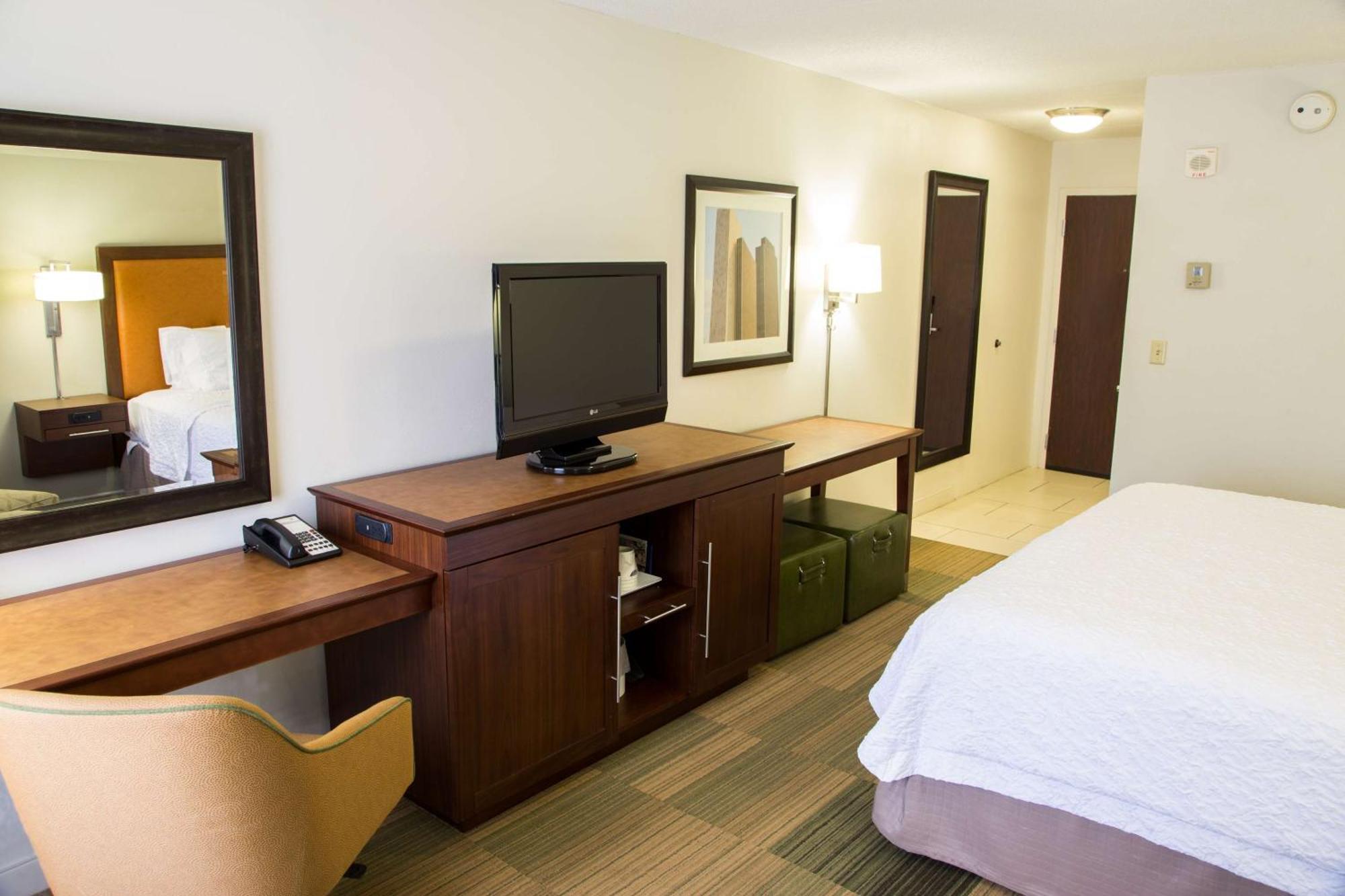 Hampton Inn & Suites Albany-Downtown Esterno foto